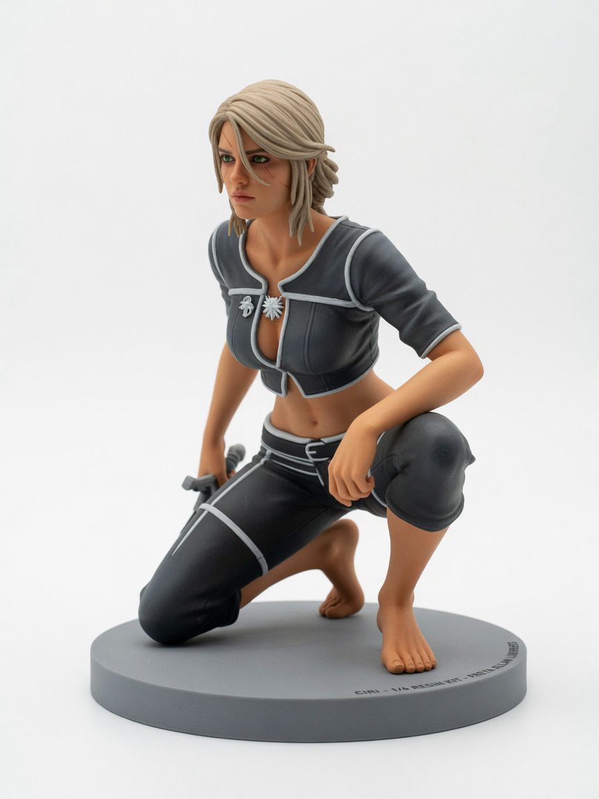 Figura garage kit Cirin · estilo Brillo · companion luminoso · resina pintada a mano · Garage Kit Studio